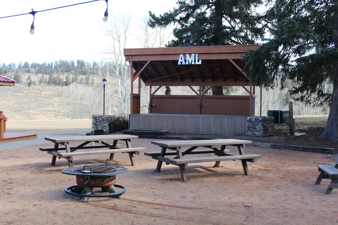Arrowhead Mountain Lodge Cimarron Eksteriør bilde